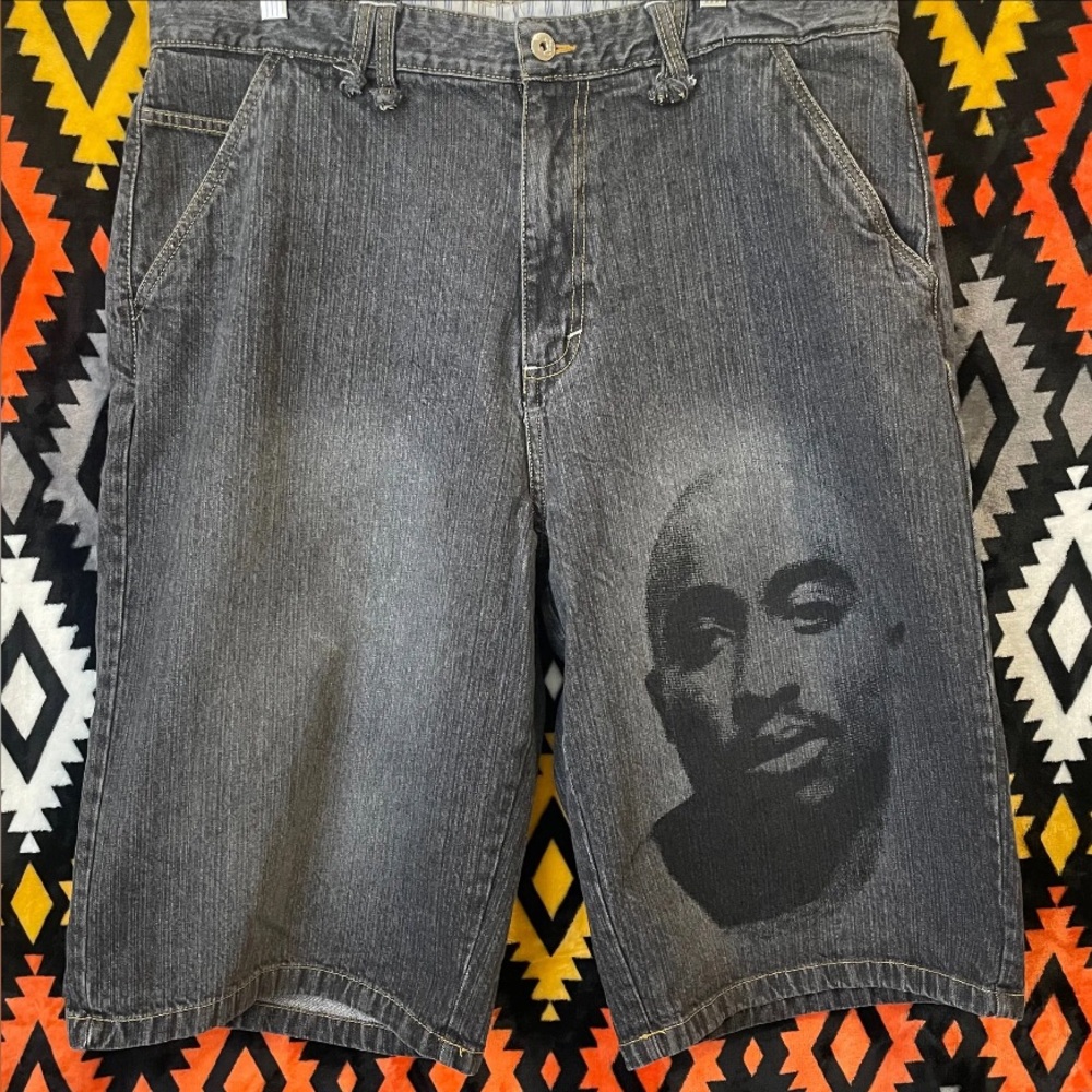 Vintage Y2K Makaveli Shorts Size 38 Tupac